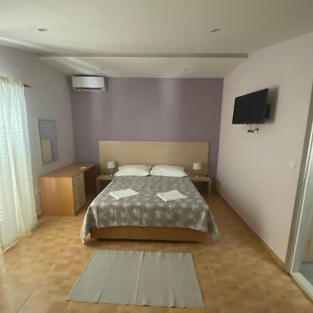 Apartments Vukovic Makarska Bagian luar foto