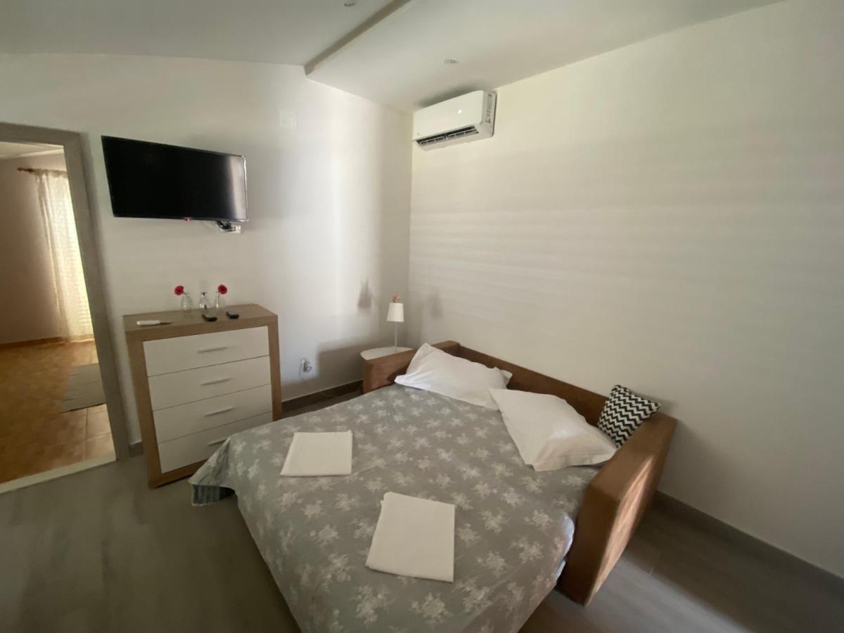 Apartments Vukovic Makarska Bagian luar foto